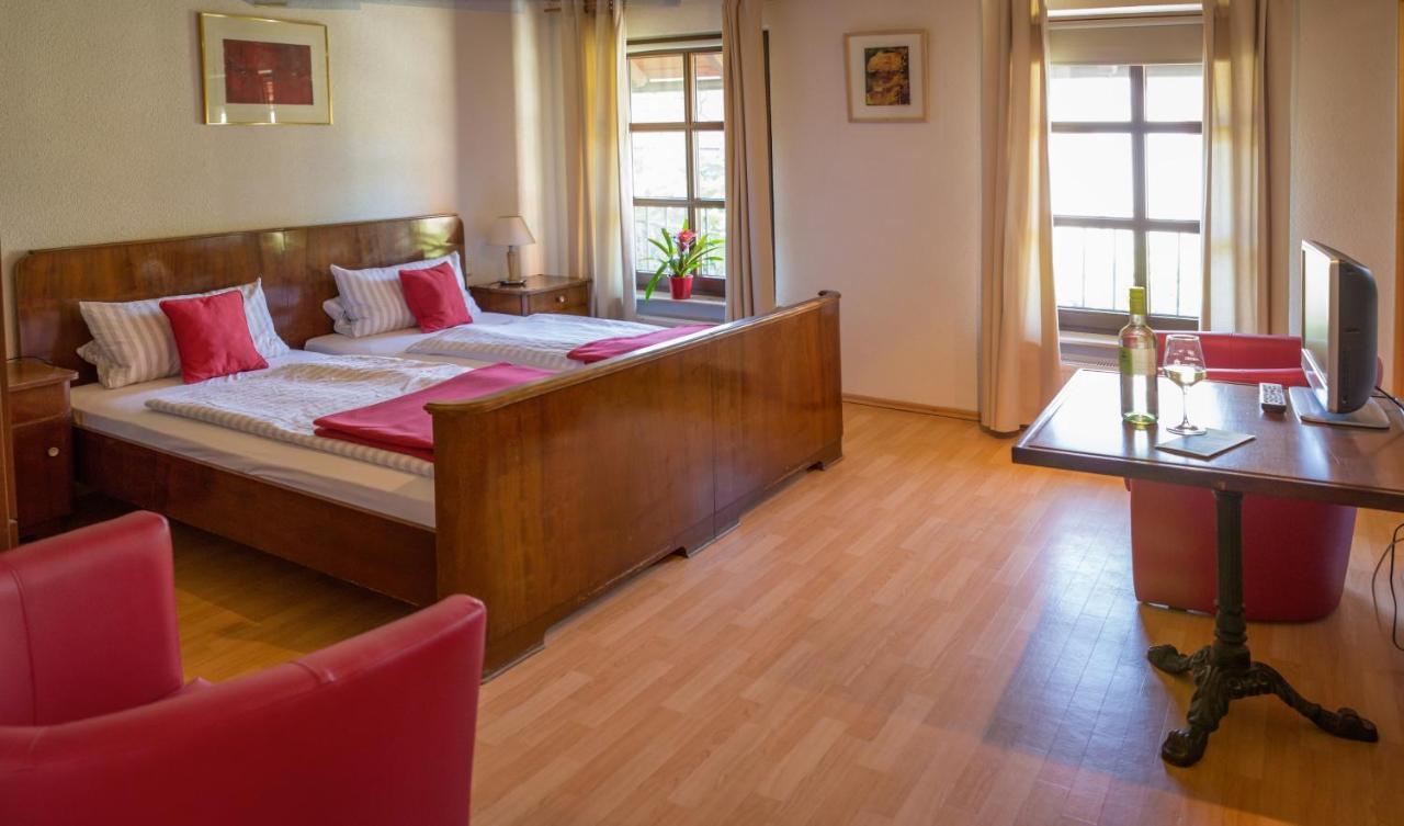 Weingut Knauer Apartment Dettelbach Ngoại thất bức ảnh