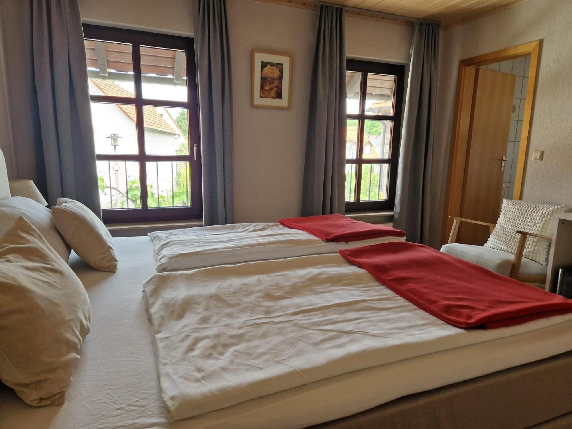 Weingut Knauer Apartment Dettelbach Ngoại thất bức ảnh